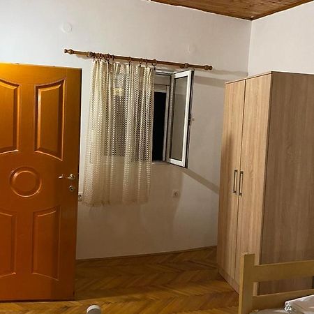Stan Marko Podgorica Luaran gambar